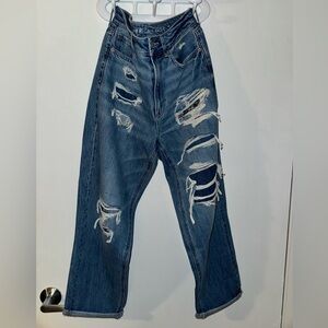 American Eagle sz 8 straight leg no stretch plaid peek-a-boo’s